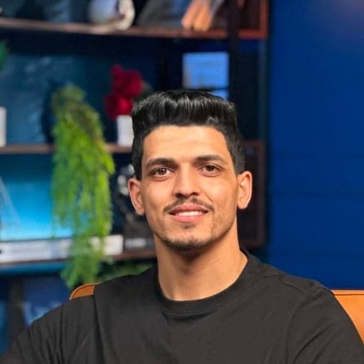 د. محمد حلمي، أخصائي تغذية علاجية ودكتور صيدلي